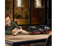 LEGO Technic 42160 Audi RS Q e-tron - 1159436 - zdjęcie 7